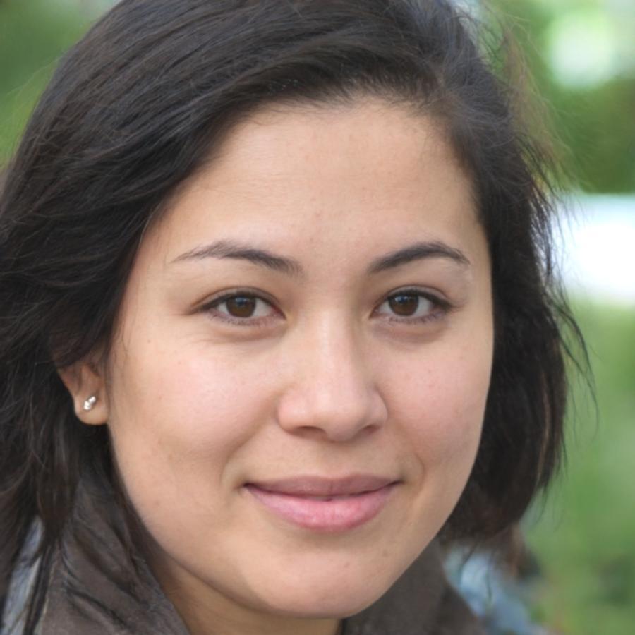 Another program graduate discussing their educational experience