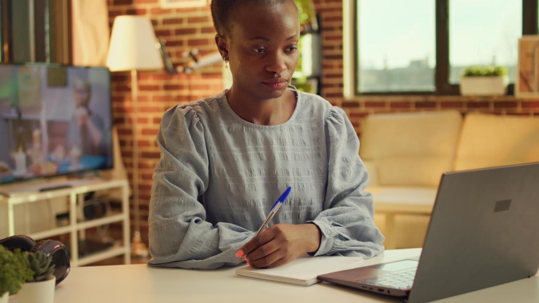 Market analysis charts and trading fundamentals