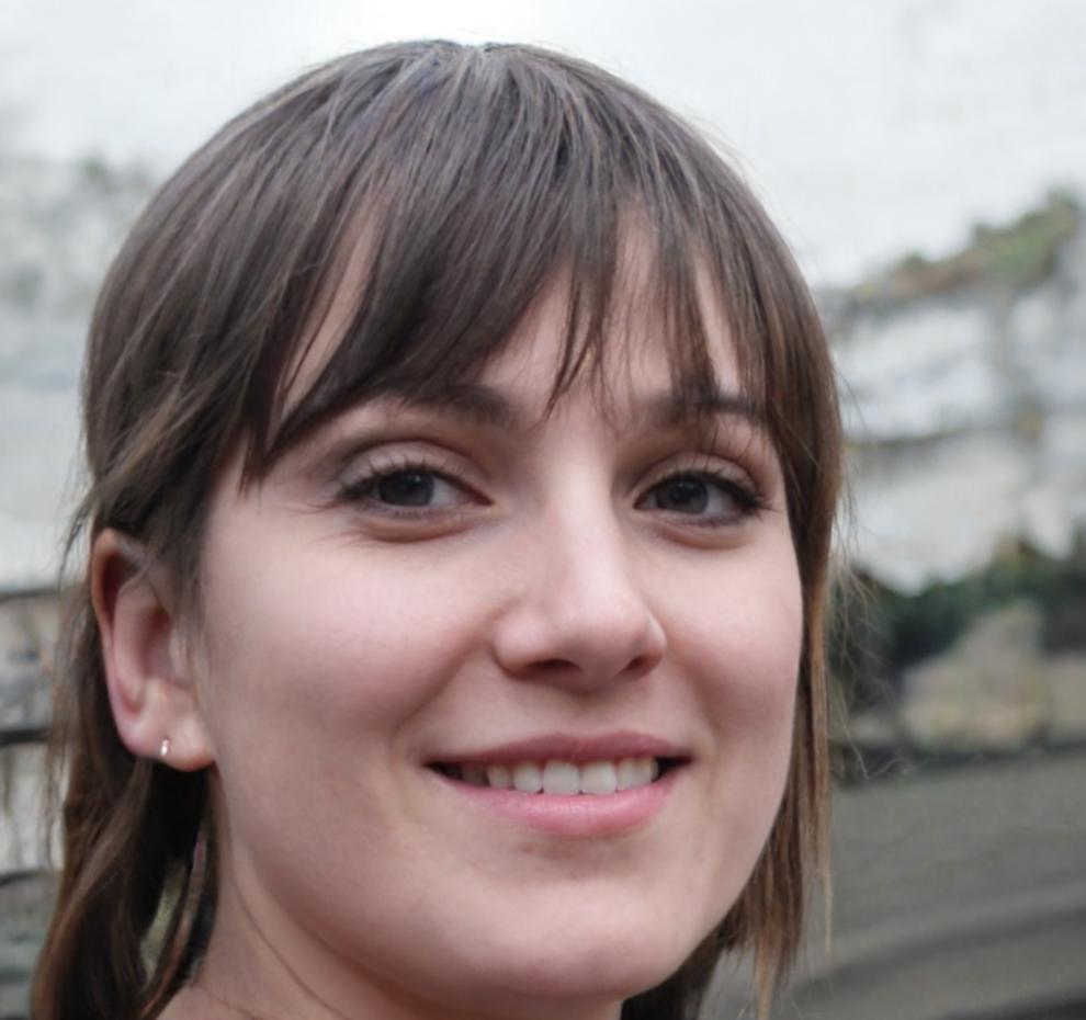 Financial analyst Emilia Rosenberg